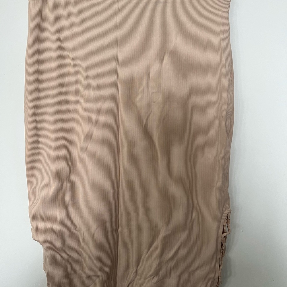 HM dusty pink pencil skirt